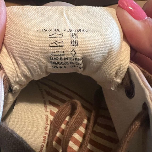 Taos canvas shoes - Picture 3 of 6